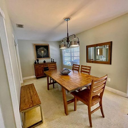 Rowena House 2Bd Den 2Bth Heated Pool Near Siesta Key Villa Sarasota Buitenkant foto