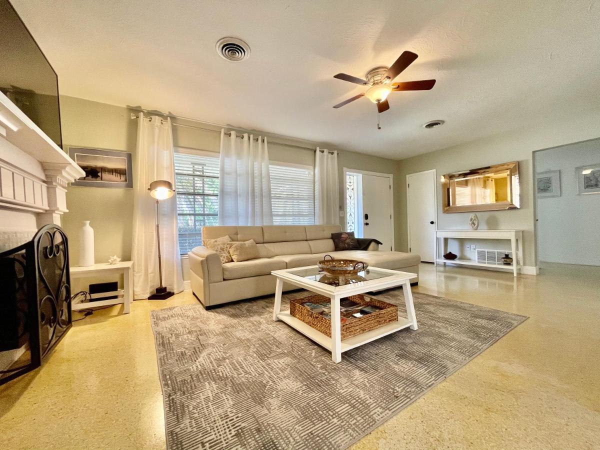 Rowena House 2Bd Den 2Bth Heated Pool Near Siesta Key Villa Sarasota Buitenkant foto