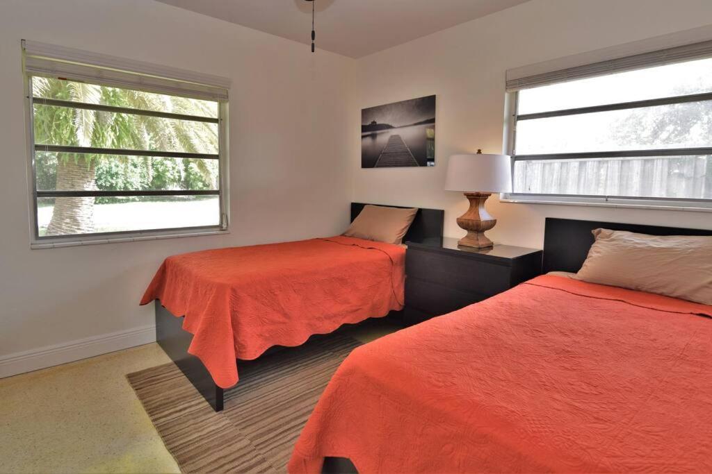 Rowena House 2Bd Den 2Bth Heated Pool Near Siesta Key Villa Sarasota Buitenkant foto