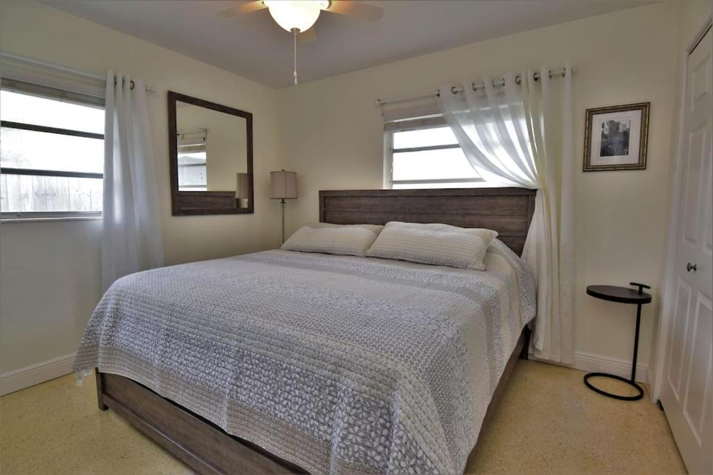Rowena House 2Bd Den 2Bth Heated Pool Near Siesta Key Villa Sarasota Buitenkant foto